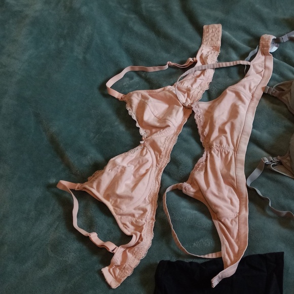 Maternity Nursing bras and belly bands - Picture 4 of 4